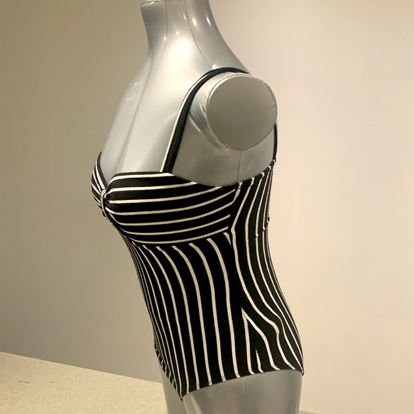 Streetwear Society Bodysuit - Picture 6 of 8